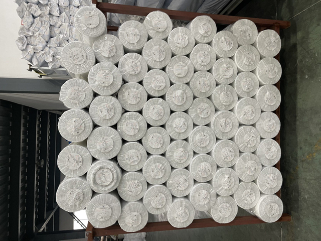 Chemical Bond 100% Polyester Non-Fusing Nonwoven Interlining