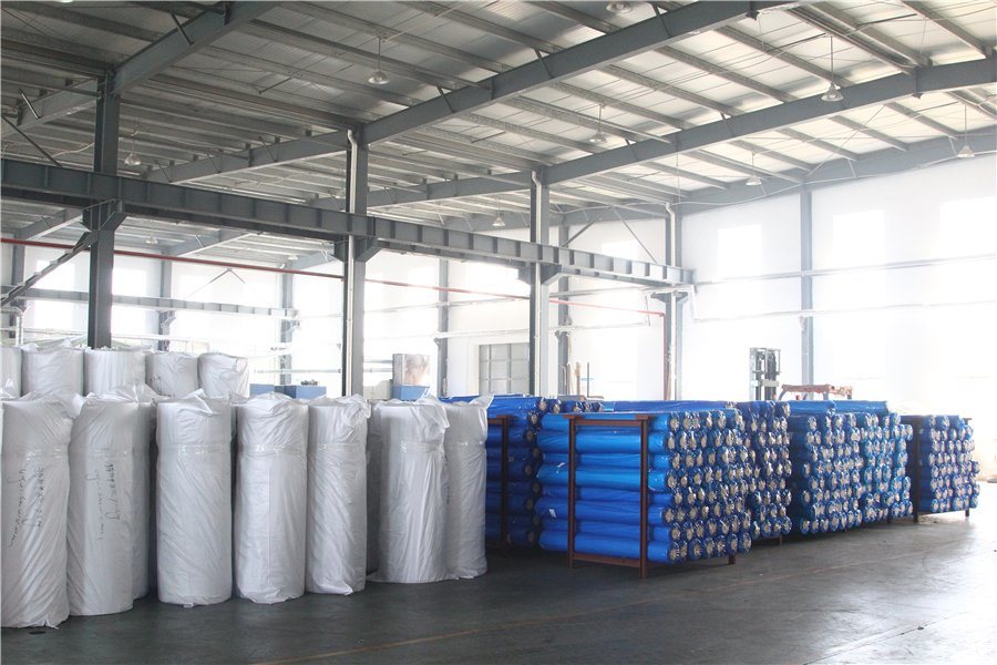 Chinese Wholesale Nonwoven Fusing Interlining Fabric and Adhesive Hot Rolling Interlining for Coat& Leather