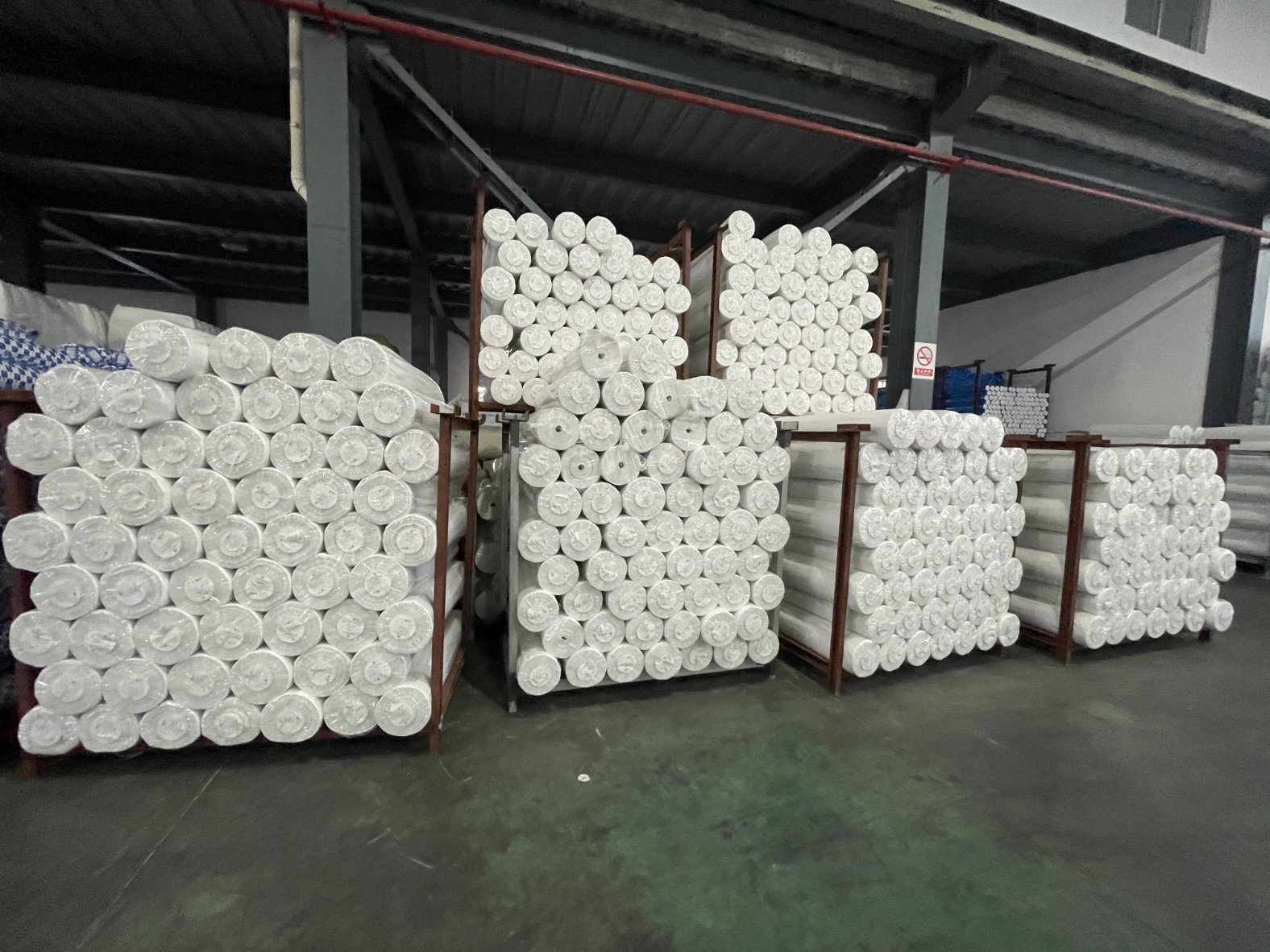 Chemical Bond 100% Polyester Non-Fusing Nonwoven Interlining